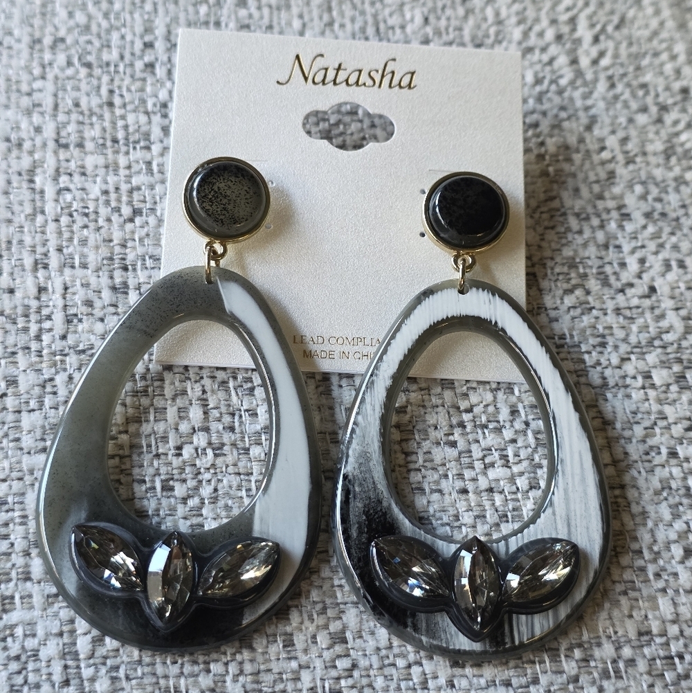 Natasha Couture Gray and Black Teardrop Earrings - Picture 2 of 10